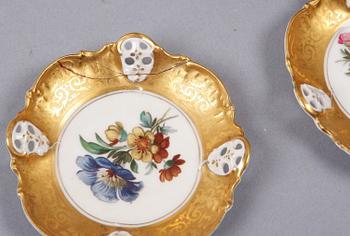 PARTI PORSLIN, 3 delar, Rosenthal, Doulton, Dresden, 1900-talets första hälft.