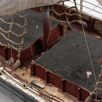 A modell of a ship from Brahestad, Finland, 19th century.