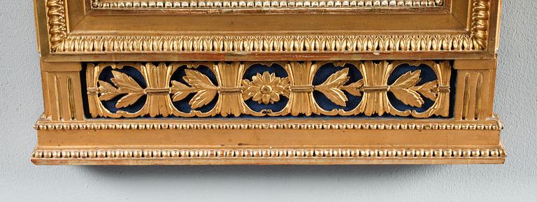 SPEGEL, sengustaviansk, omkring år 1800.