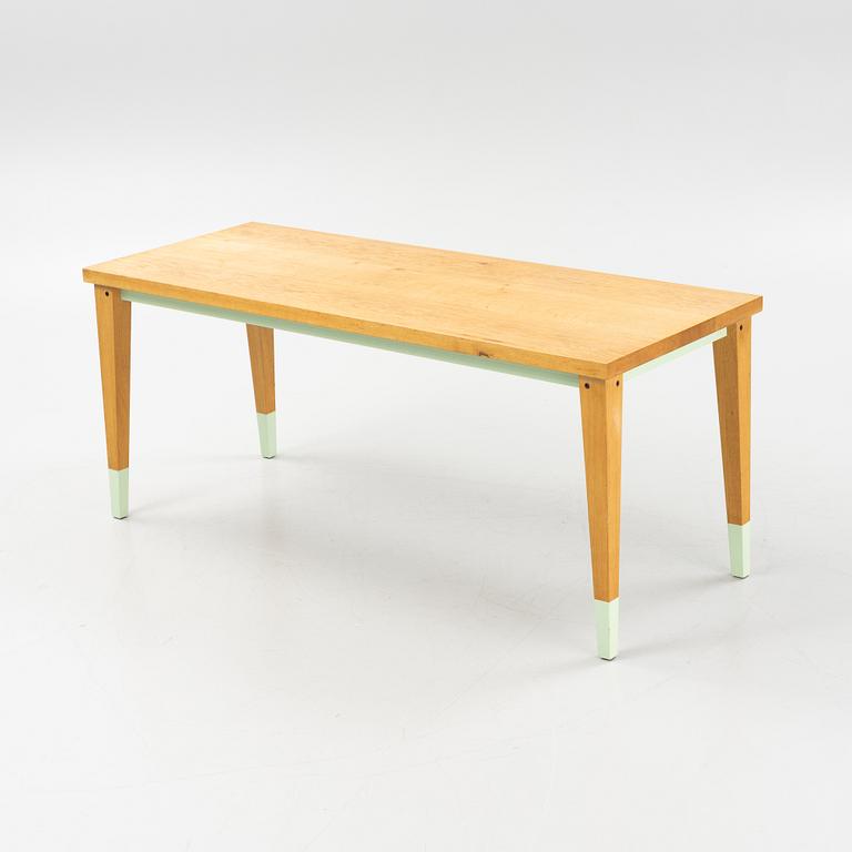 An oak 'Arx Table' from Bullenberg, Berlin.
