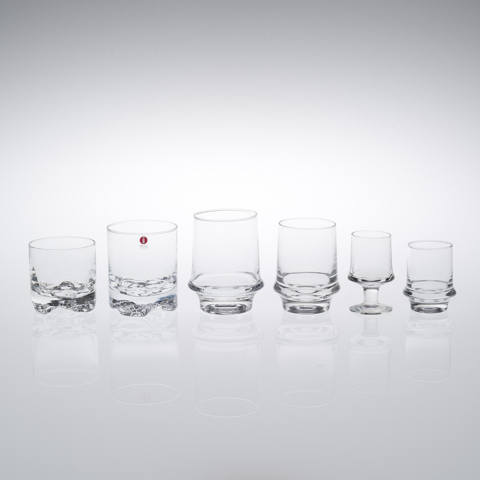 TAPIO WIRKKALA, GLASSERVISDELAR, "Gaissa" 7 st, och "Milano/Marski" 16 st. Iittala.