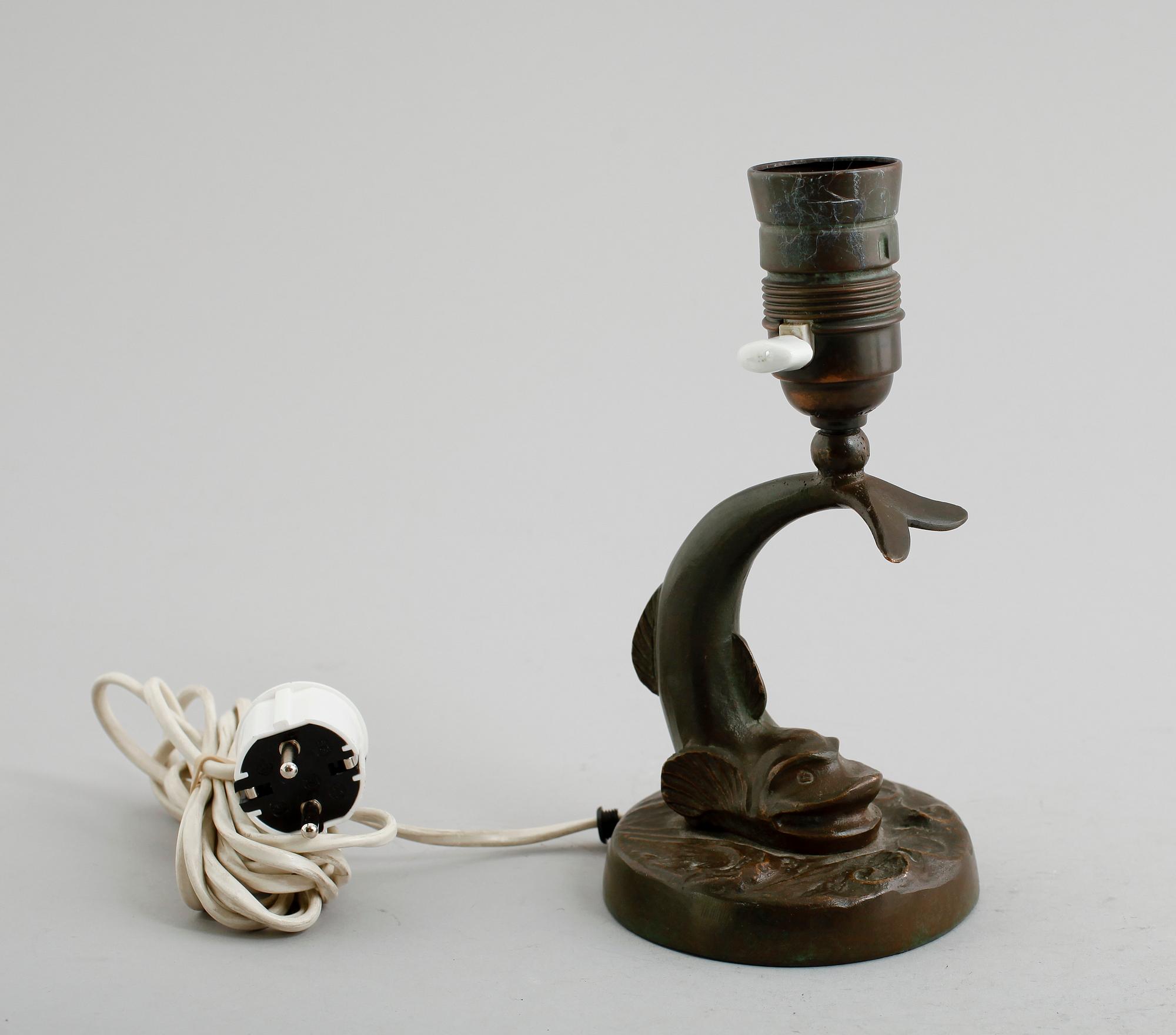 BORDSLAMPA, brons, Malmö Metallvarufabrik, 1930-tal.