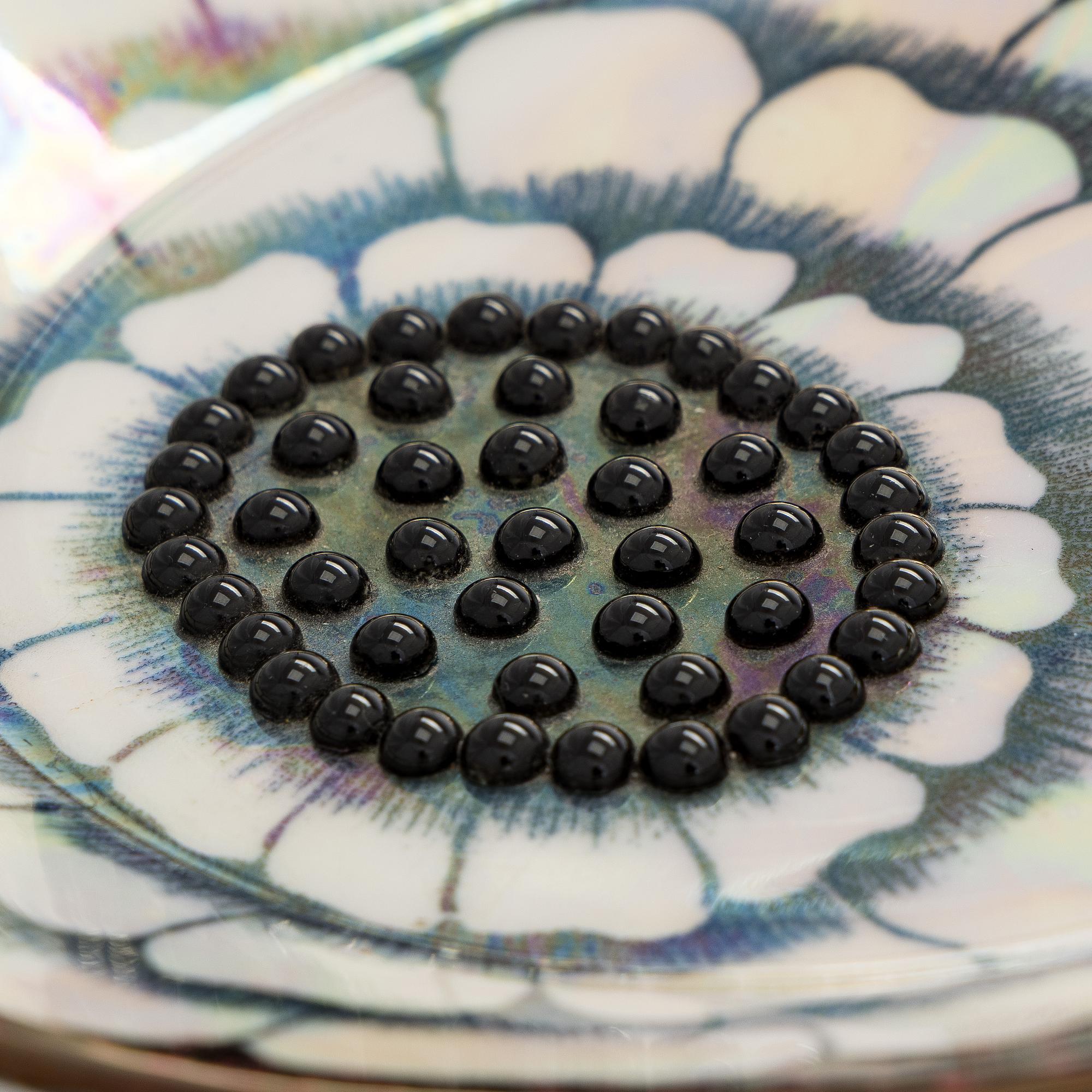Birger Kaipiainen, Plate, porcelain, Birger Kaipiainen, Rörstrand, 1985.