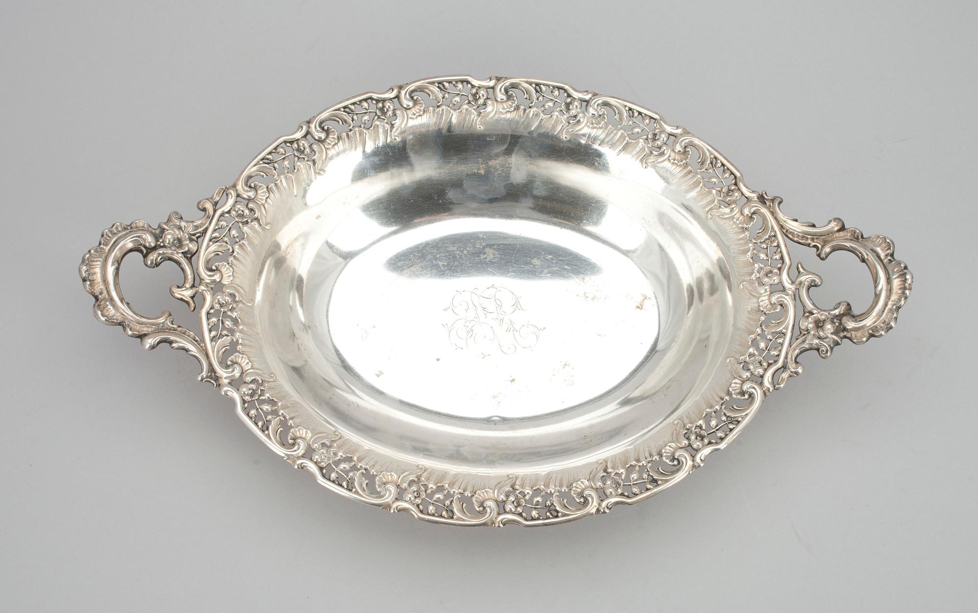 FAT, silver, oidentifierbar stämpel. Vikt 525 g.