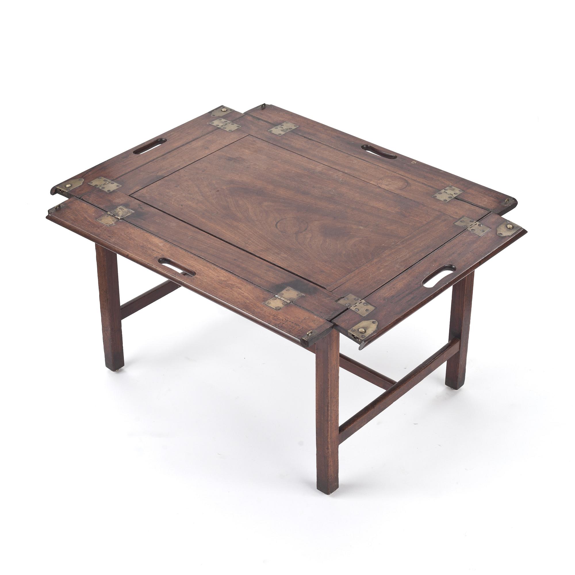 BRICKBORD. England, 1900-talets början.