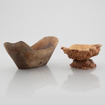 Ten carved burl wood bowls and cups, Sweden, 20th century.