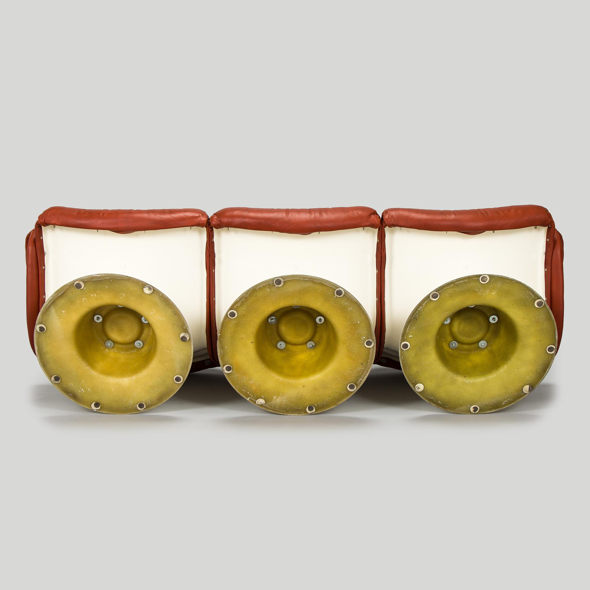 Yrjö Kukkapuro, Sofa, “Saturnus”, for Haimi, 1980.