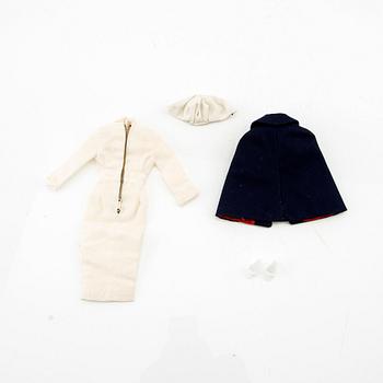 Barbiekläder 8 set. vintage bl a "Country Club Dance" Mattel 1965, "Ballerina" Mattel 1961-65.