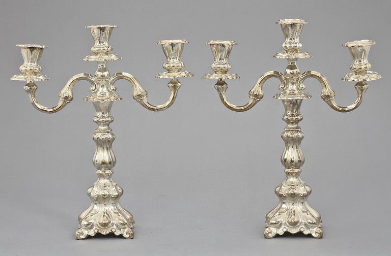 KANDELABRAR, ett par, silver, rokokostil, 1937.