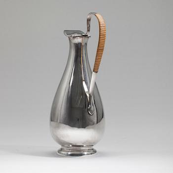 KANNA, silver, Hopeatehdas, Helsingfors 1966. Vikt ca 385 g.