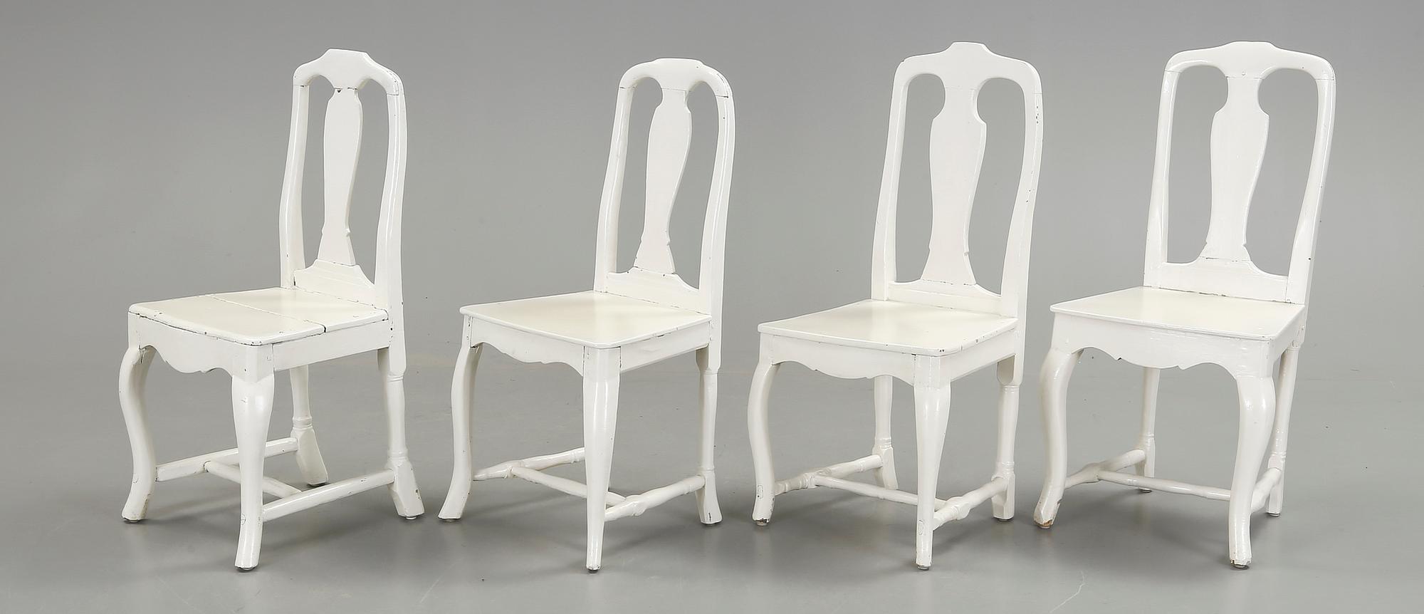 STOLAR, 4 st, snarlika, senbarockstil, omkring 1800-talets mitt.