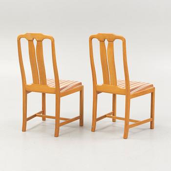 Carl Malmsten, eight 'Ambassadör' chairs, Åfors Möbelfabrik.