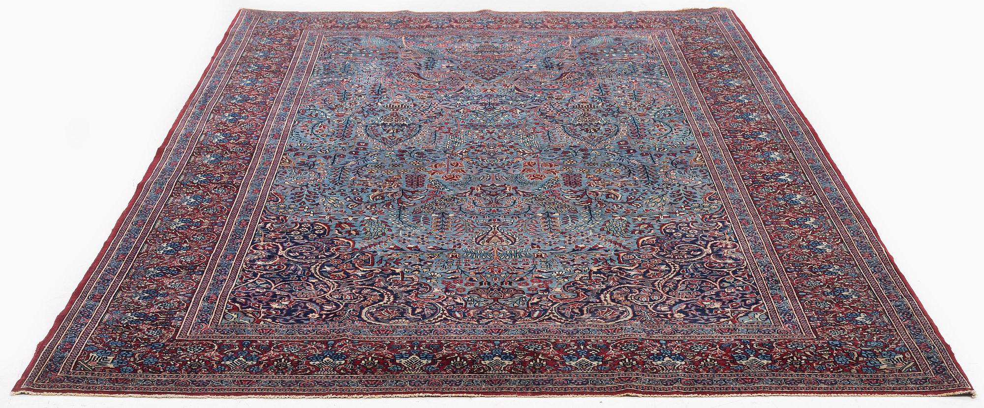 A semi-antique central Persian (Iran) rug, probably Tehran, c. 232 x 150 cm.