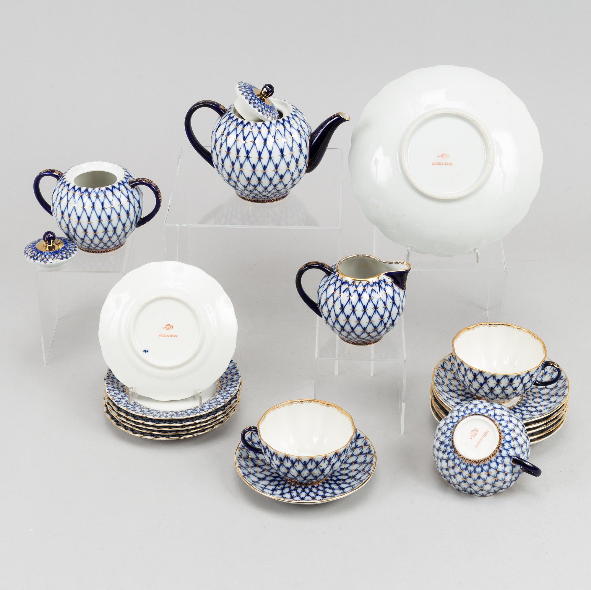 Teaservice, porcelain, 16 pcs "Cobalt net", Lomonosov, Soviet Union.