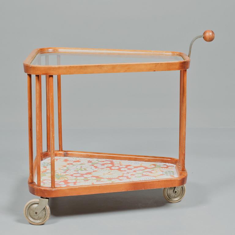 SERVERINGSVAGN, 1900-talets andra kvartal.