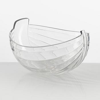 Gunnar Cyrén, a bowl, Orrefors, 1985.