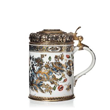 A Silvermounted Meissen tankard, 1740's. Silver makers mark, Nürnberg, Joh. Nic. Wollenberg (1759-1789).