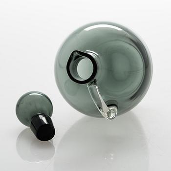 Saara Hopea,  A glass carafe and six drinking glasses, Nuutajärvi, Finland. Design years 1959 and 1958.