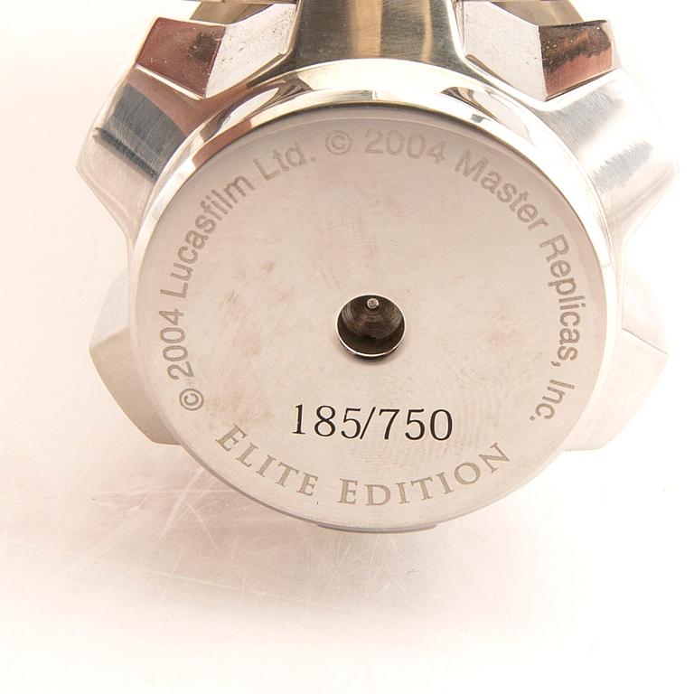 A 2004 Master replica Lightsabel, Sw-127, Luke Skywalker, Return of the Jedi.