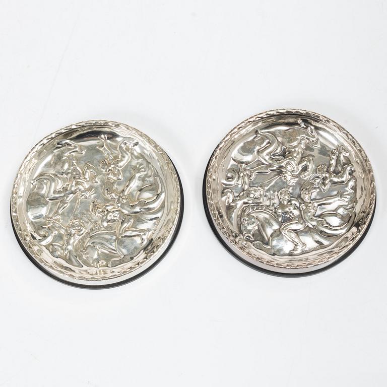 Guldsmedsaktiebolaget (GAB), Ashtrays, 4 pieces, silver and Bakelite, Stockholm, 1946–1968.