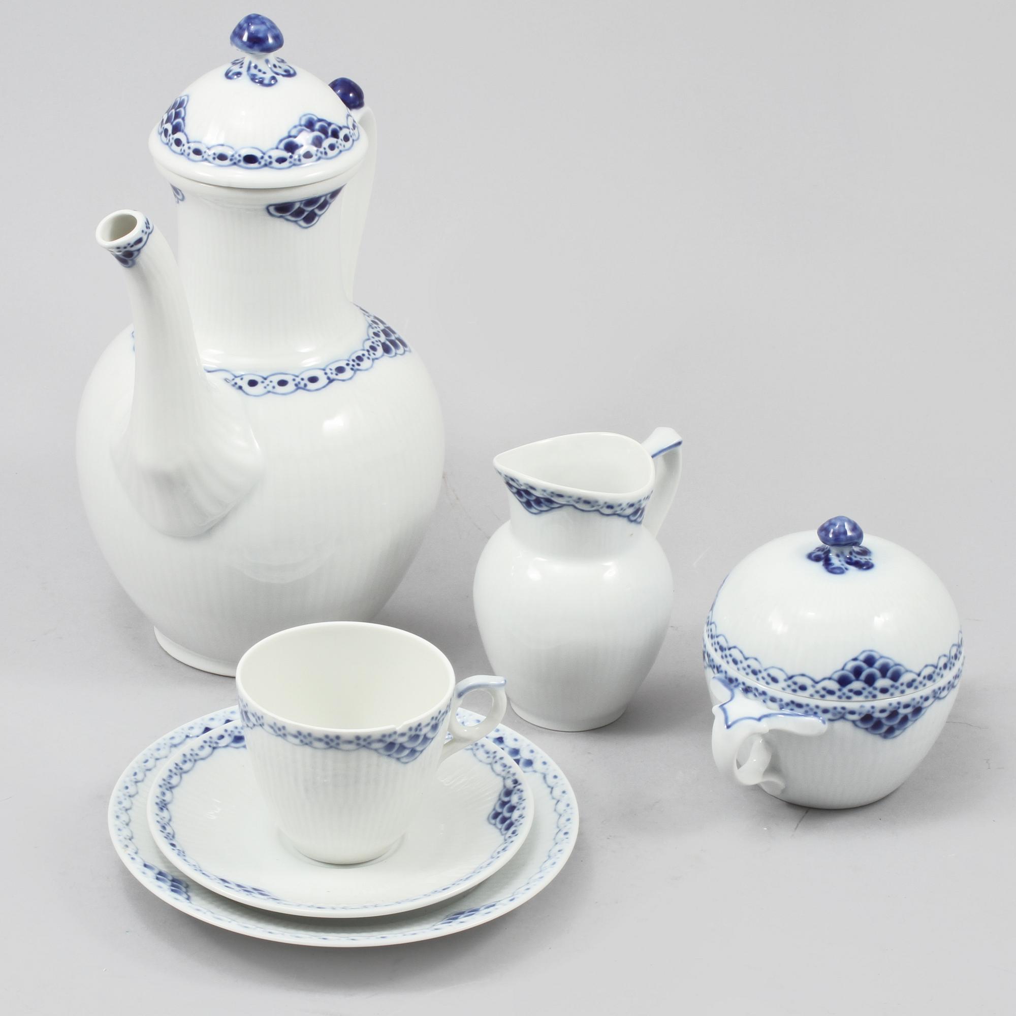 KAFFESERVIS, 25 delar, porslin, "Princess", Royal Copenhagen, 1900-tal.