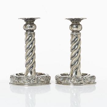 Ljusstakar, ett par, silver, barockstil, svensk importstämpel, 1900-tal.
