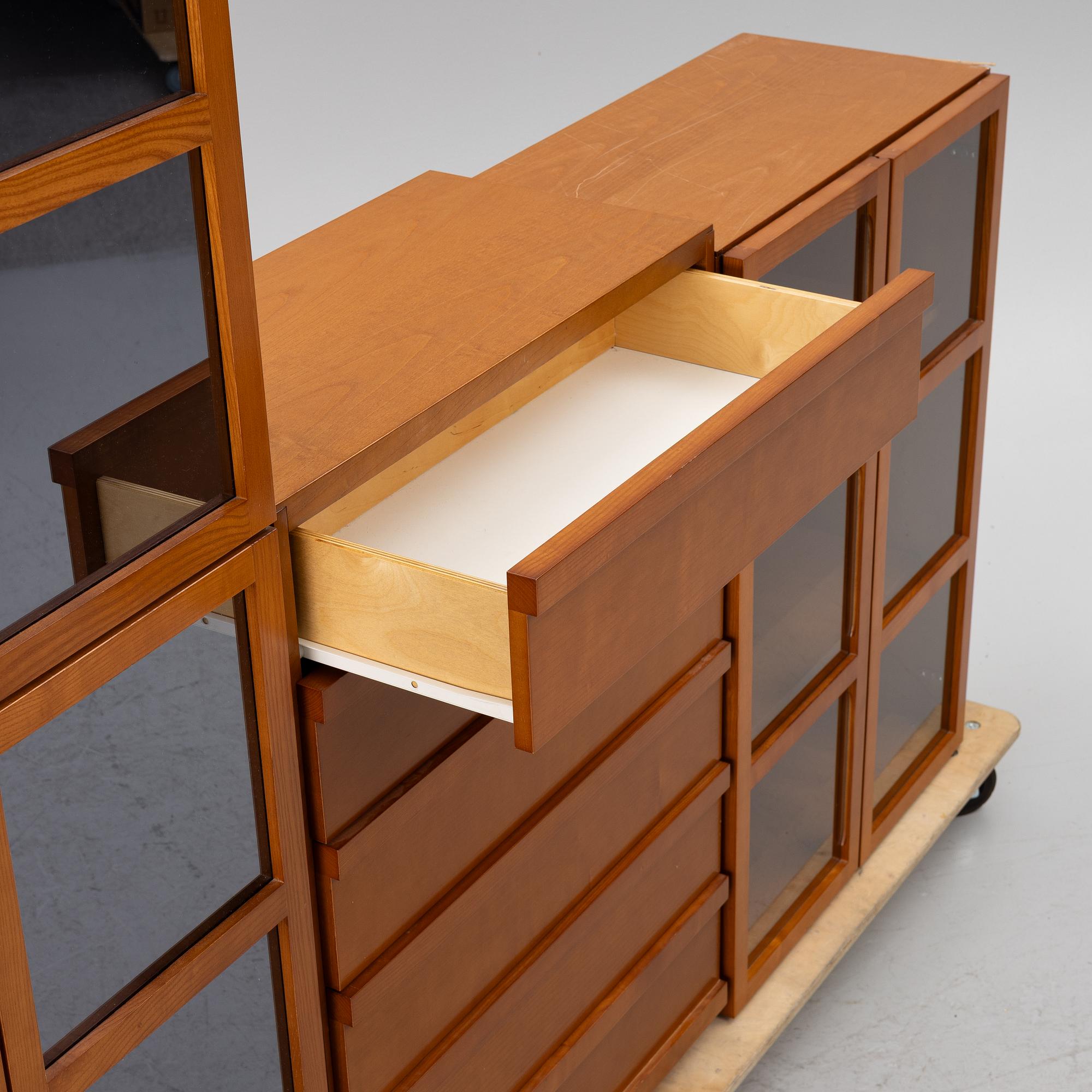 Titti Fabiani, shelving system, 3 sections, "Book".