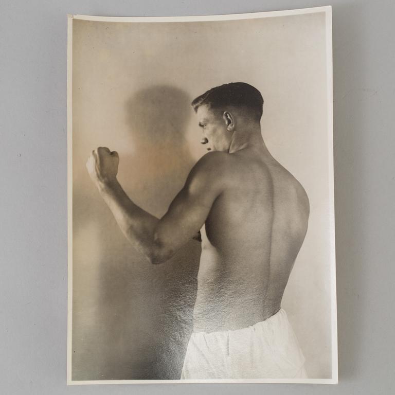 HANS ROBERTSON, gelatin silver print (5) stamped on verso. 1920's/30's. Vintage.