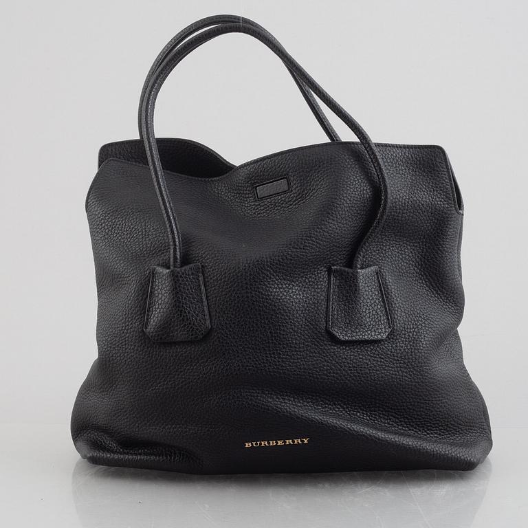 Burberry, a 'Baynard Tote' hand bag, 2016.
