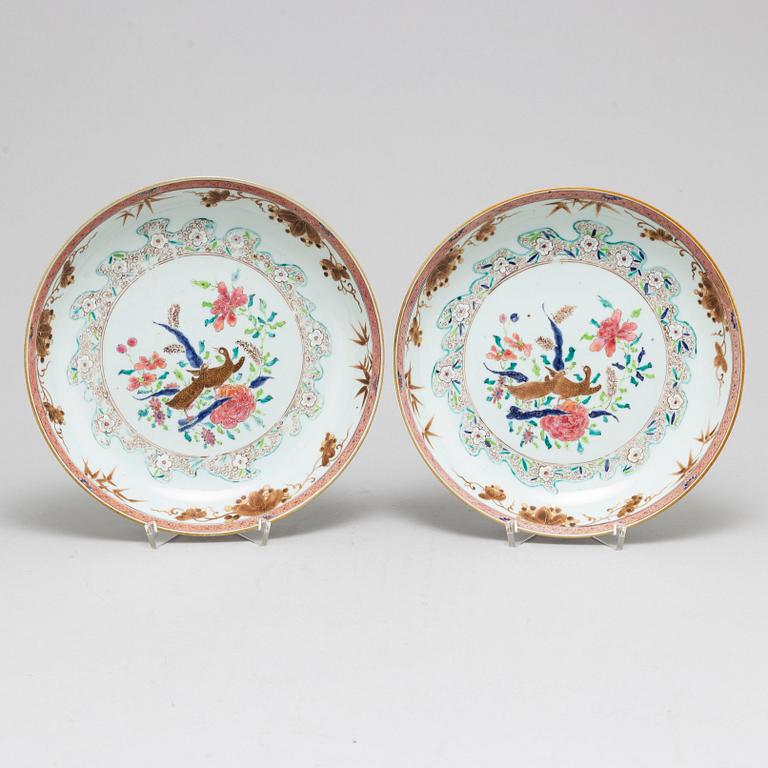 A pair of famille rose dishes, Qing dynasty, Yongzheng (1723-35).