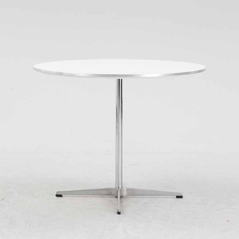 Bruno Mathsson & Piet Hein, a 'Supercirkel' table, Fritz Hansen, 1989.