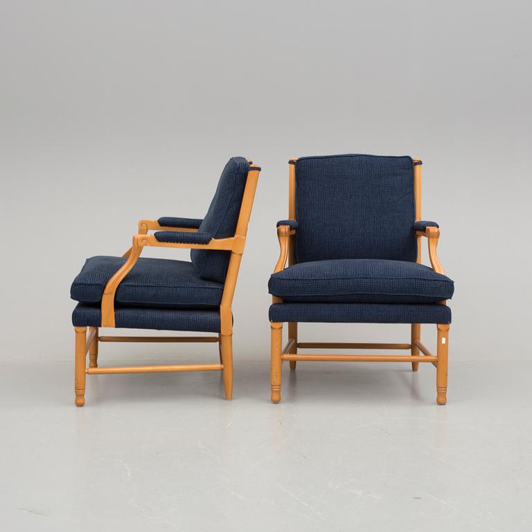FÅTÖLJER, ett par, så  kallade Gripsholmsfåtöljer, 1900-talets slut.
