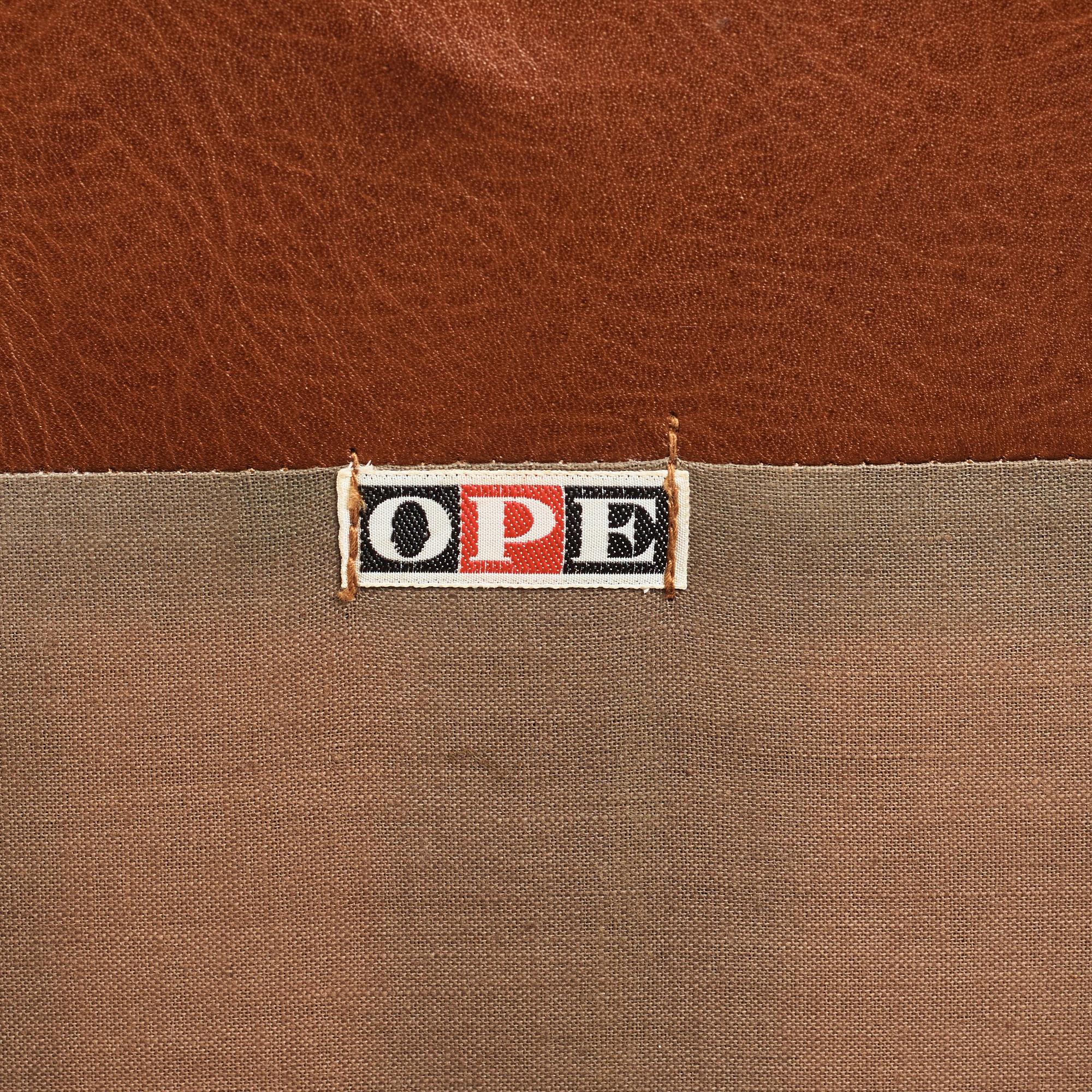 Ib Kofod-Larsen, fåtölj, "Sälen", hög, Olof Perssons Fåtöljindustri (OPE), Jönköping, 1950-60-tal.