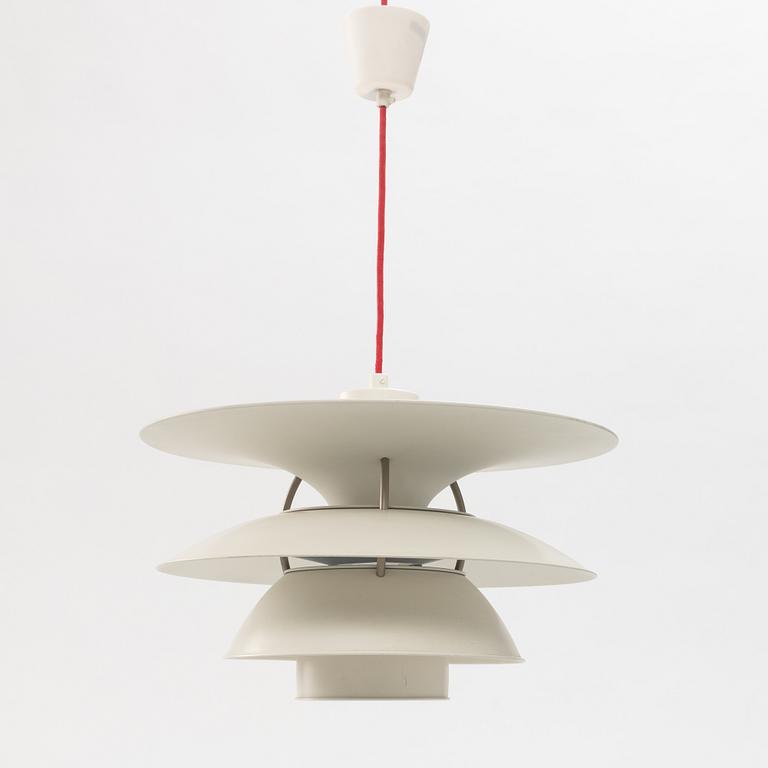 Poul Henningsen, taklampa, "Charlottenborg PH 5-4½", Louis Poulsen, Danmark.