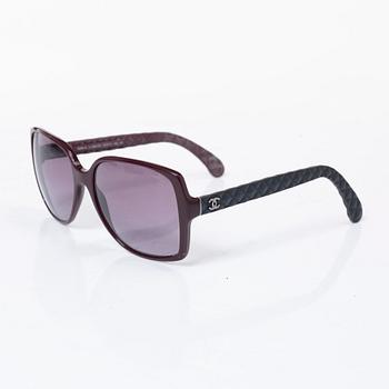 Chanel, Sunglasses.