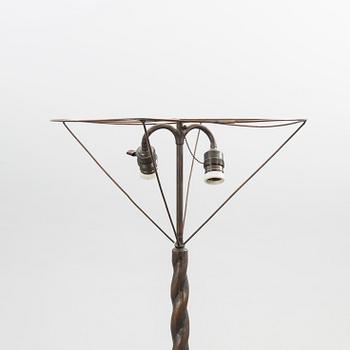 Golvlampa, Jugend, 1900-talets början.