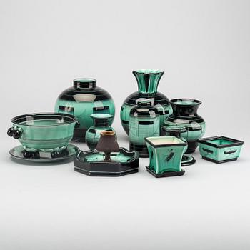 ILSE CLAESSON, 13 delar "Serie V", flintgods Rörstrand 1930-tal.