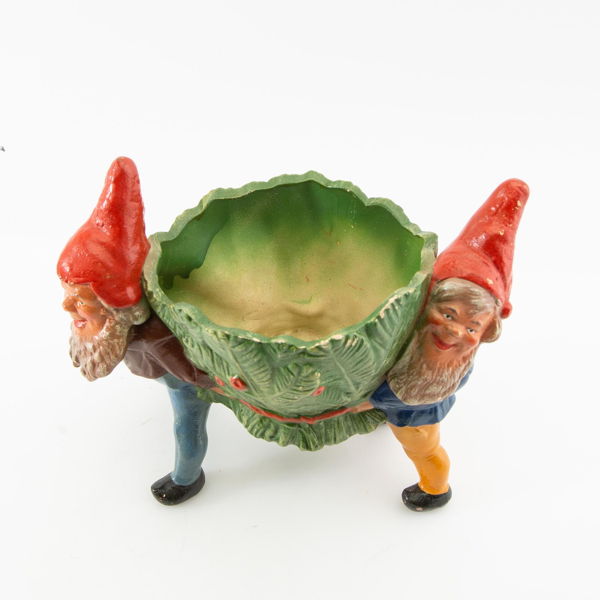 A collection of gnomes 15 pcs mostly Germany 20th century.