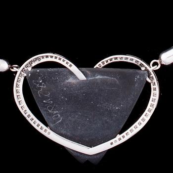 COLLIER.