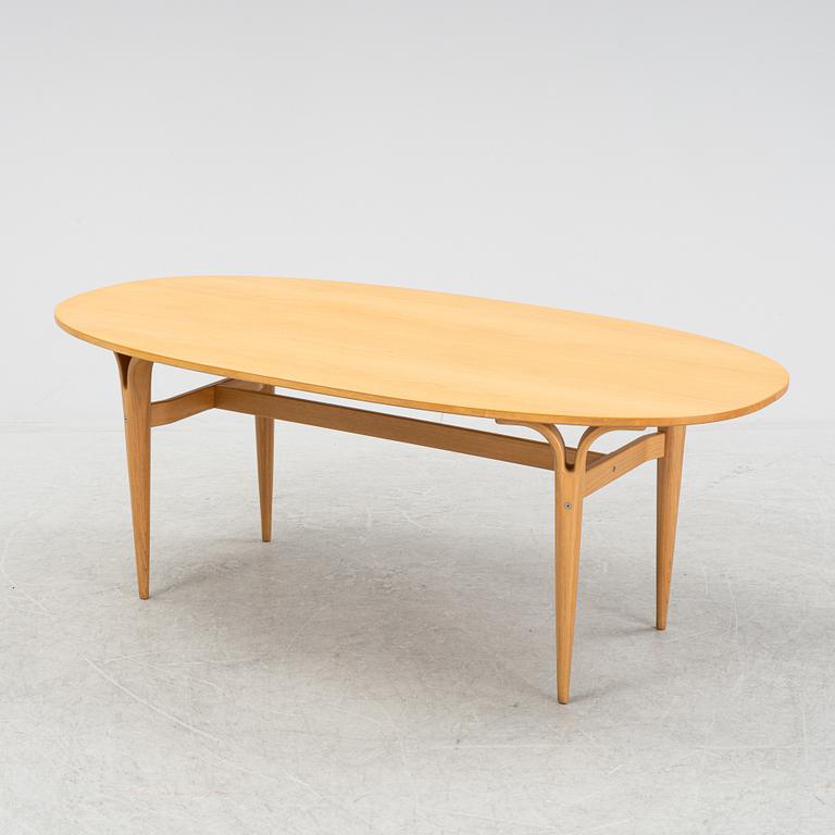 A coffee table by Piet Hein & Bruno Mathsson for Mathsson International, end of the 20th Century.