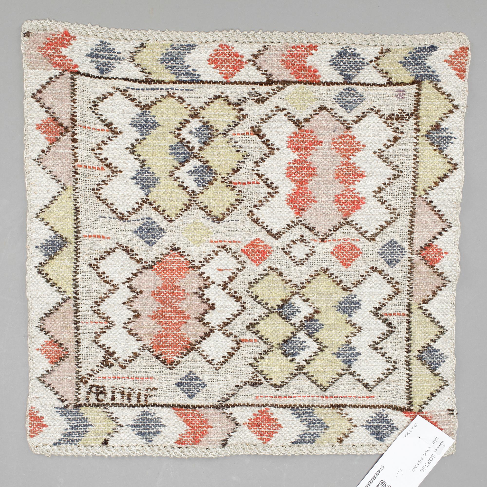 DUK, vävd. AB Märta Måås-Fjetterström, sign AB MMF.