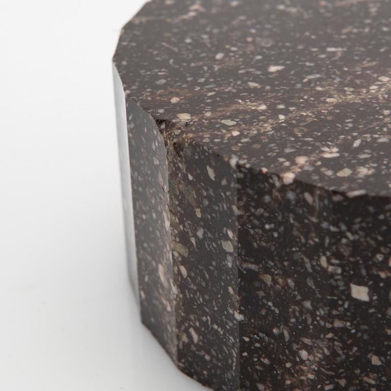 Butter box with lid, Älvdalen, early 19th century, Empire style.