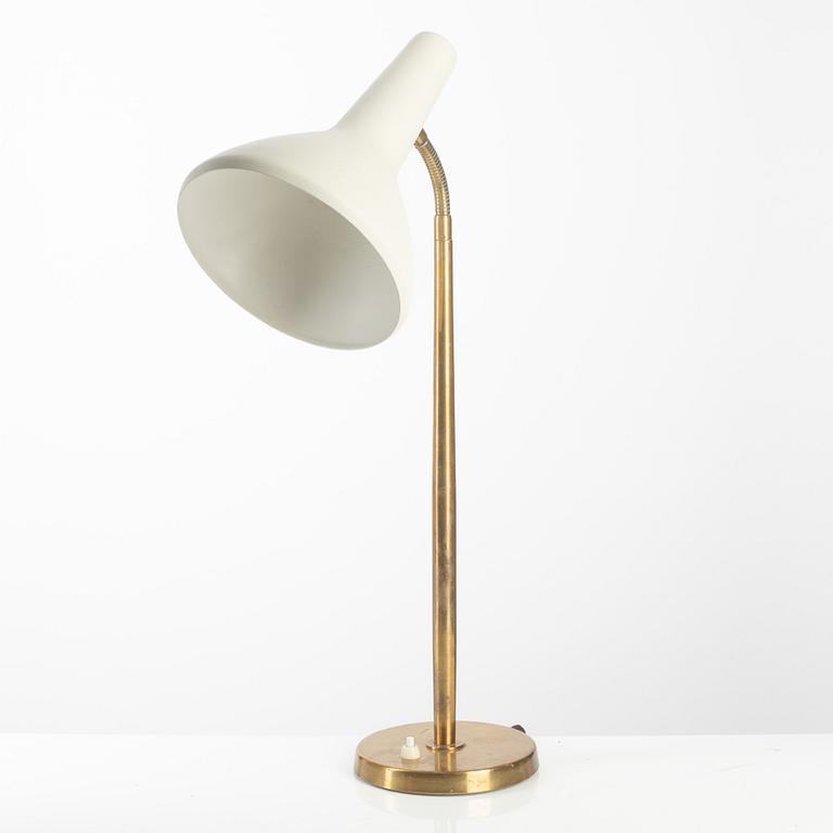 Harald Notini, a table lamp model "15708", Arvid Böhlmarks Lampfabrik, Stockholm 1950s.