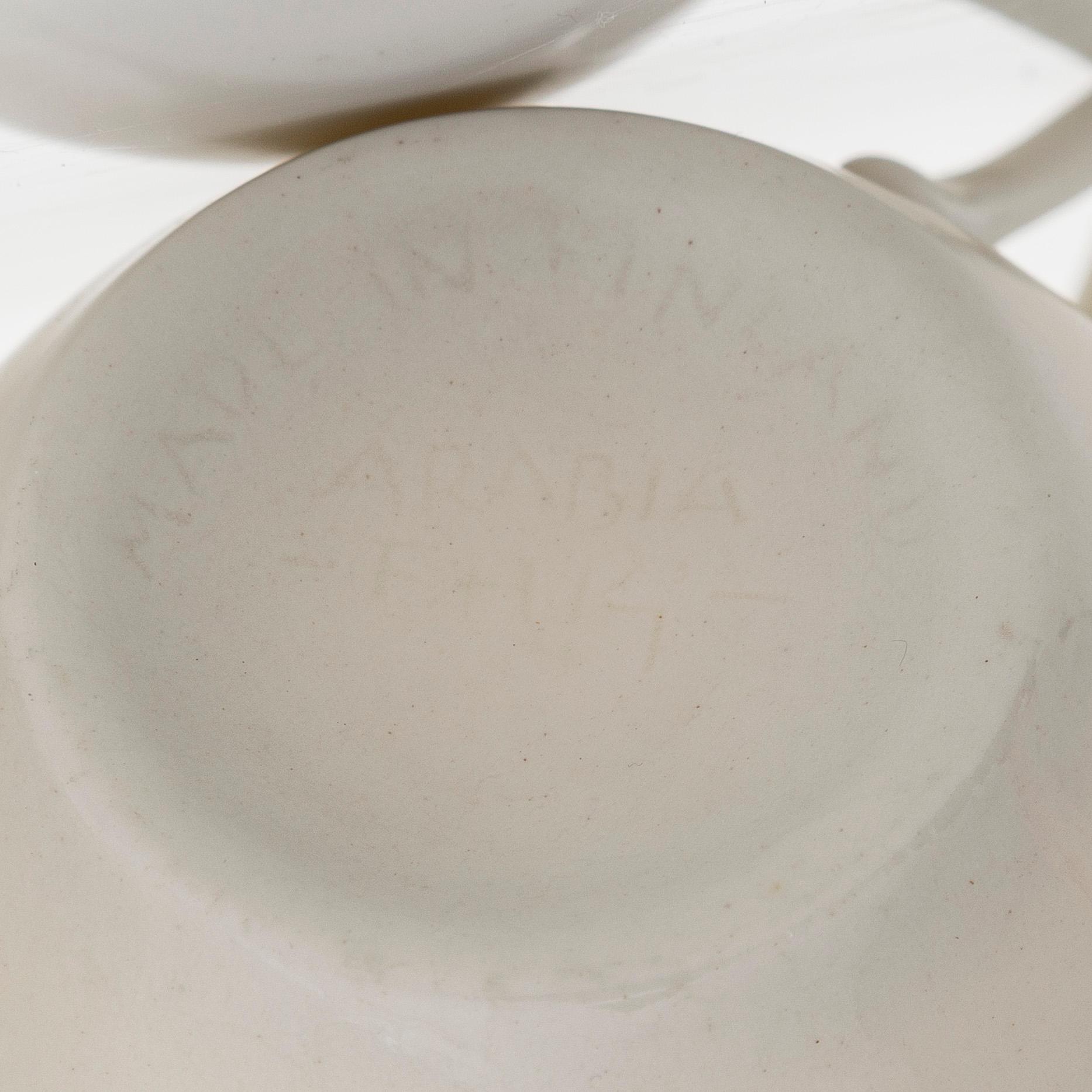 Eight coffee cups with saucers, Friedl Holzer-Kjellberg, Arabia late 1950s, and 7 side plates.