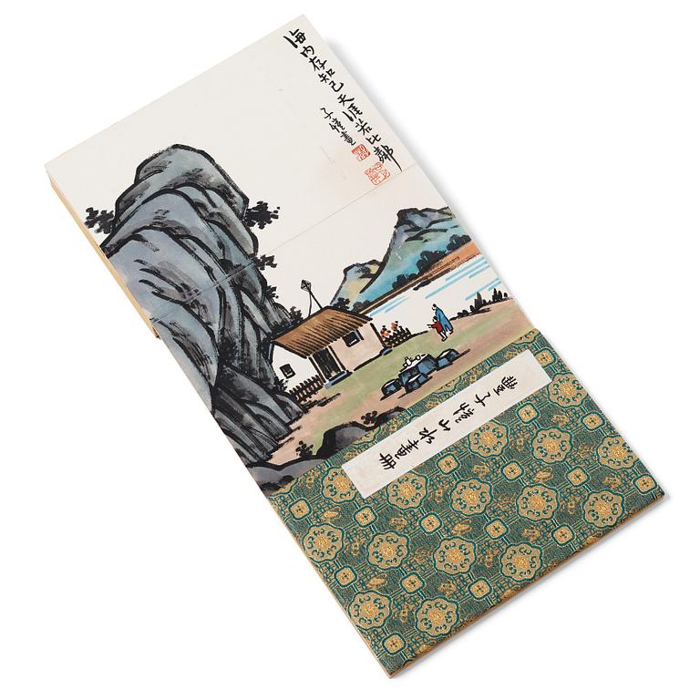 An album by Feng Zikai, China.