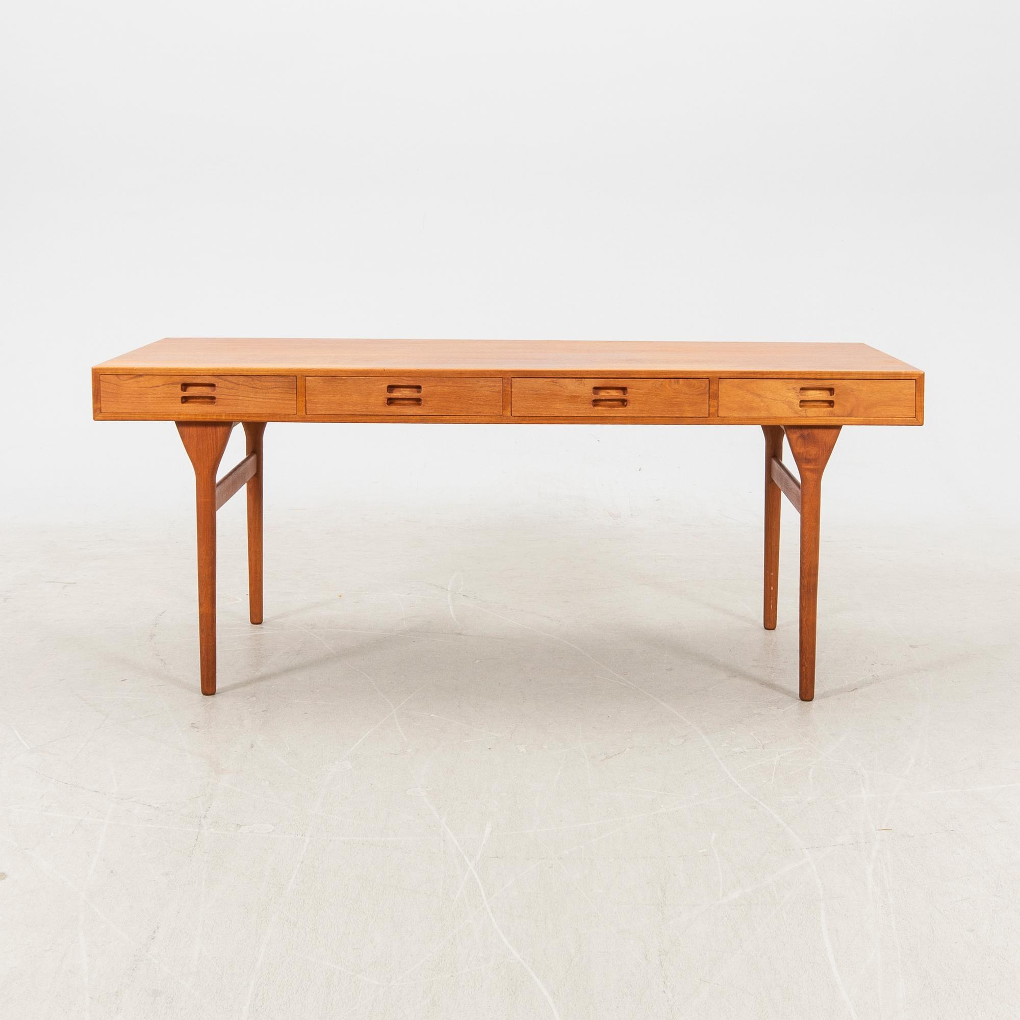 Nanna Ditzel, skrivbord, Søren Willadsen Møbelfabrik, Danmark, 1950-tal.
