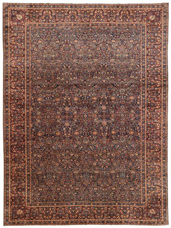 A Kashan 'Mohtasham' carpet, ca 434 x 319 cm.