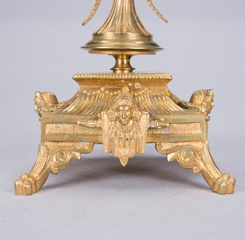 KANDELABER, förgylld brons, Ryssland ca 1870-1880.