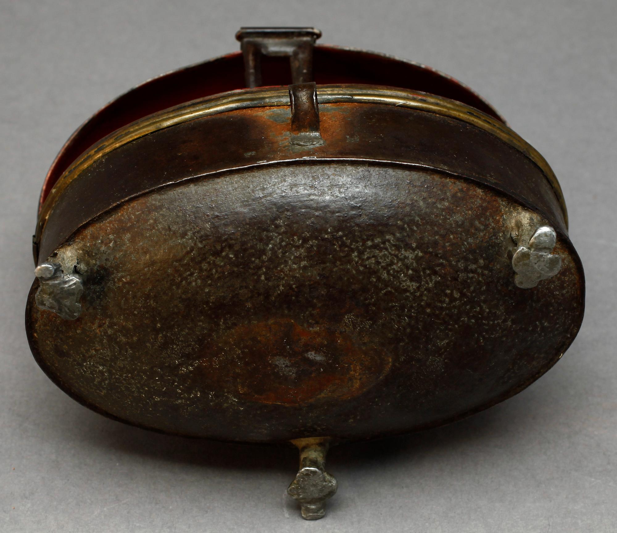 OBLATSKRIN, metall, 1800-tal, barockstil.