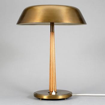 BORDSLAMPA, omkring 1900-talets mitt.
